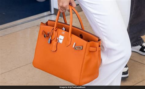 woman buys hermes bag at thrift store|hermes birkin bag canada.